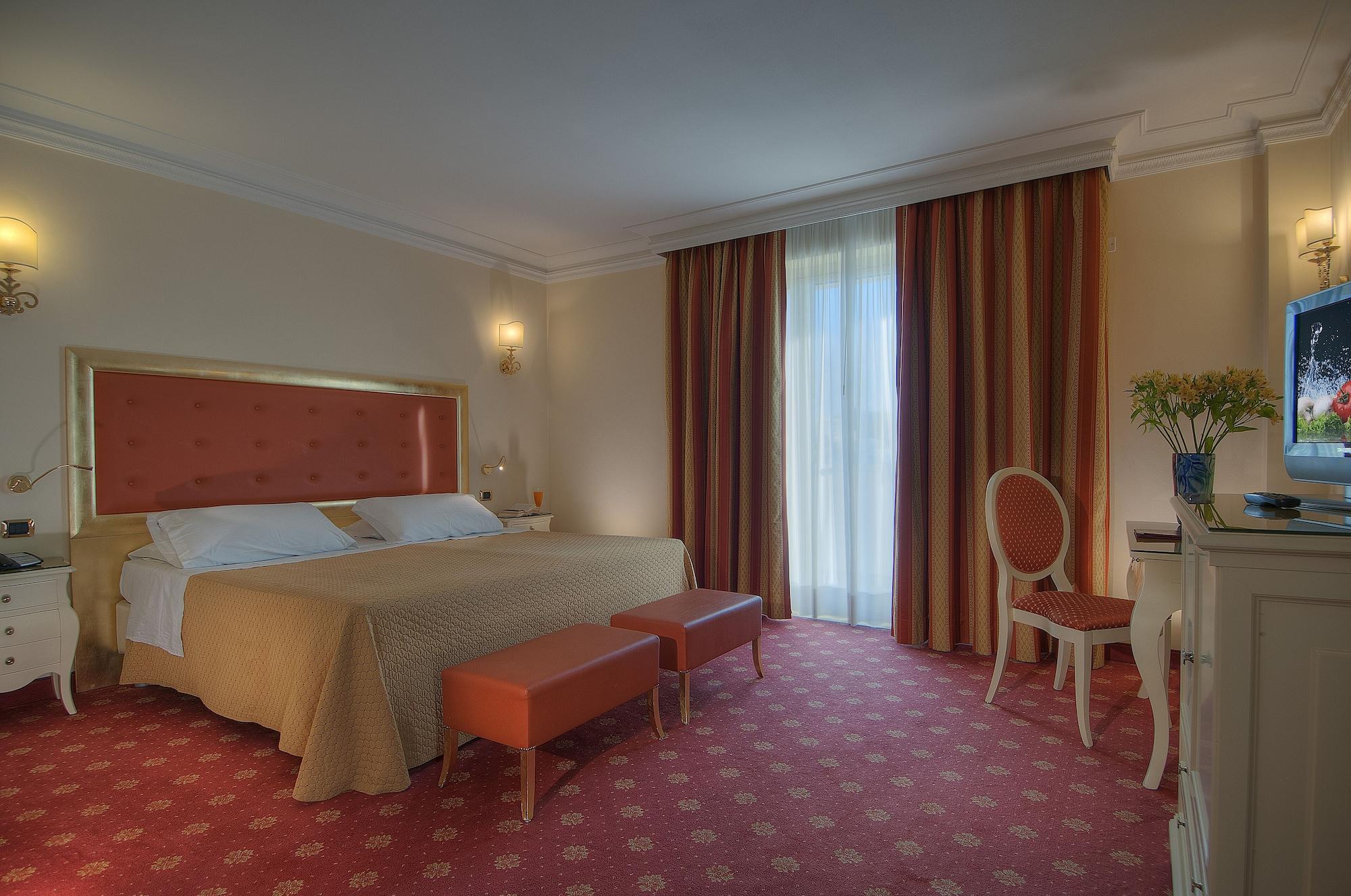 Hotel Terme All'Alba Абано Терме Екстериор снимка